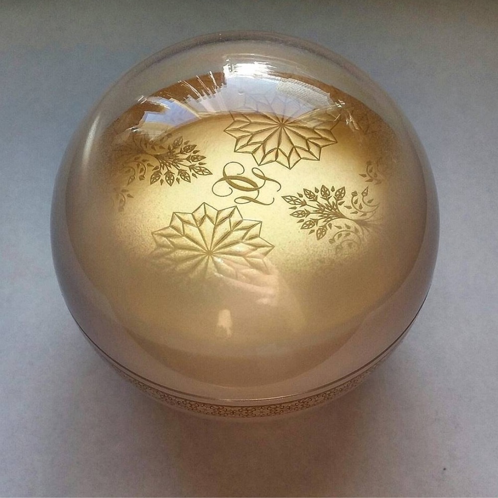 GUERLAIN MÉTÉORITES FLOCONS ENCHANTÉS